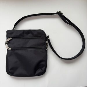 Travelon Anti-Theft Classic Slim Double Zip Crossbody